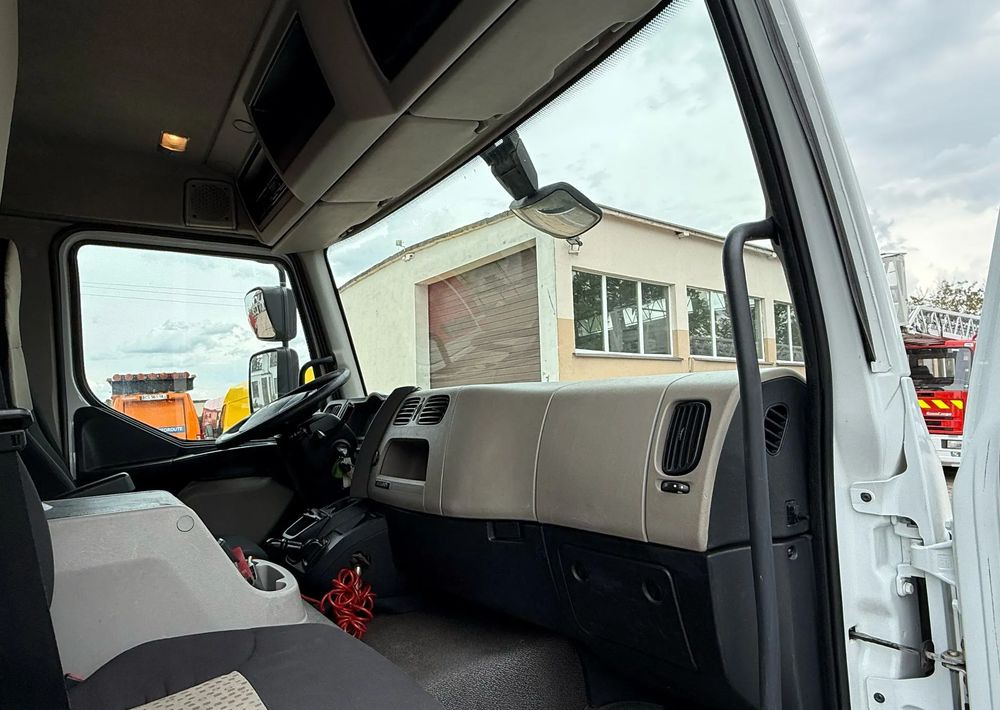 Koelwagen vrachtwagen Renault Midlum 270 DXI: afbeelding 12