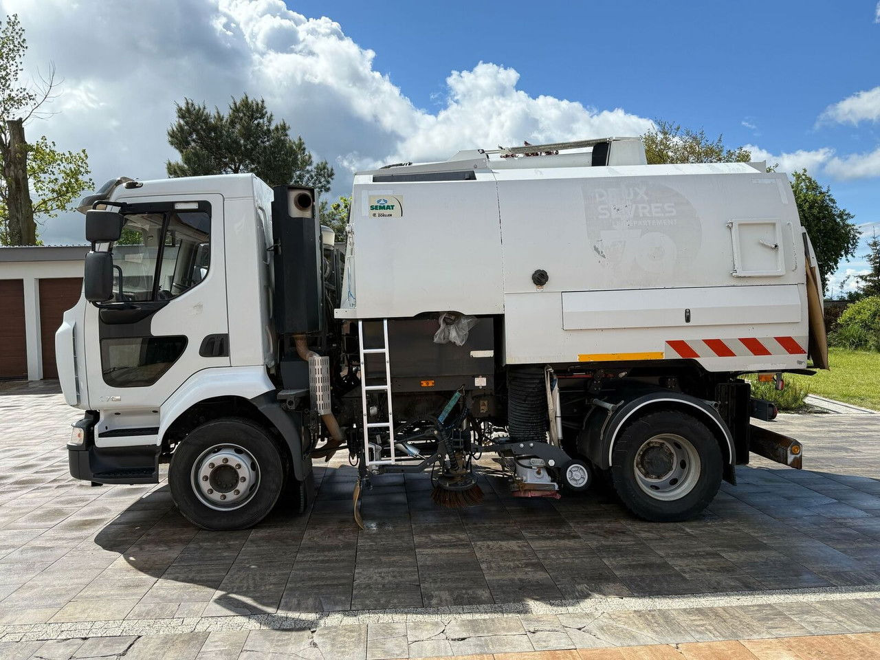 Renault Midlum 270 - Veegwagen: afbeelding 5 Renault Midlum 270 - Veegwagen: afbeelding 5