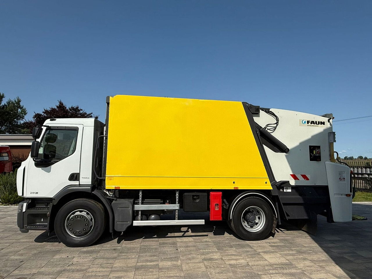 Renault Premium 280 DXI Śmieciarka Faun VR5.Untr Tylko 263TYS Przebiegu - Vuilniswagen: afbeelding 5 Renault Premium 280 DXI Śmieciarka Faun VR5.Untr Tylko 263TYS Przebiegu - Vuilniswagen: afbeelding 5
