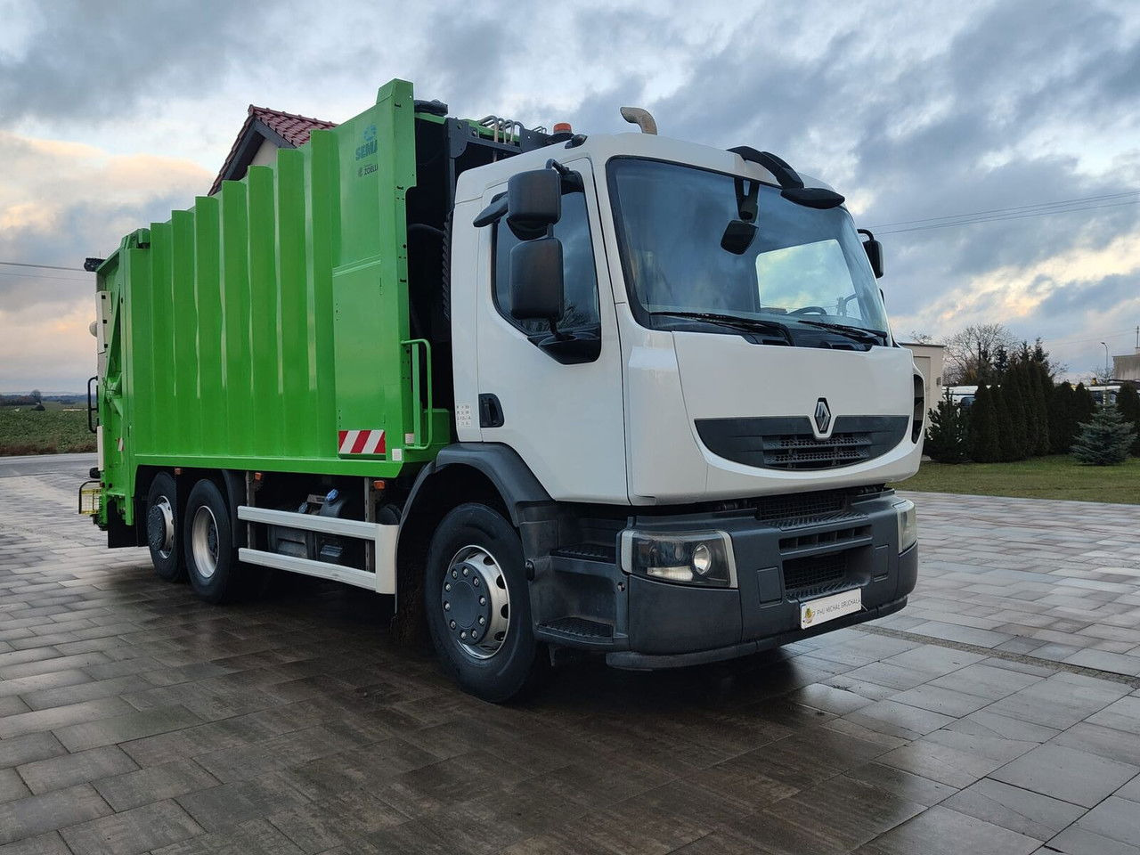 Renault Premium 340 DXi Śmieciarka Zoeller Semat 2012 rok Automat Film - Vuilniswagen: afbeelding 1 Renault Premium 340 DXi Śmieciarka Zoeller Semat 2012 rok Automat Film - Vuilniswagen: afbeelding 1