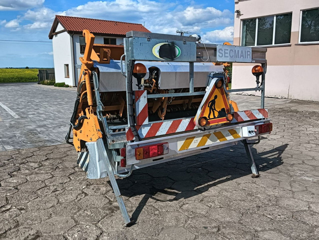 Secmair Veymont - Zout/ Zandstrooier: afbeelding 1 Secmair Veymont - Zout/ Zandstrooier: afbeelding 1