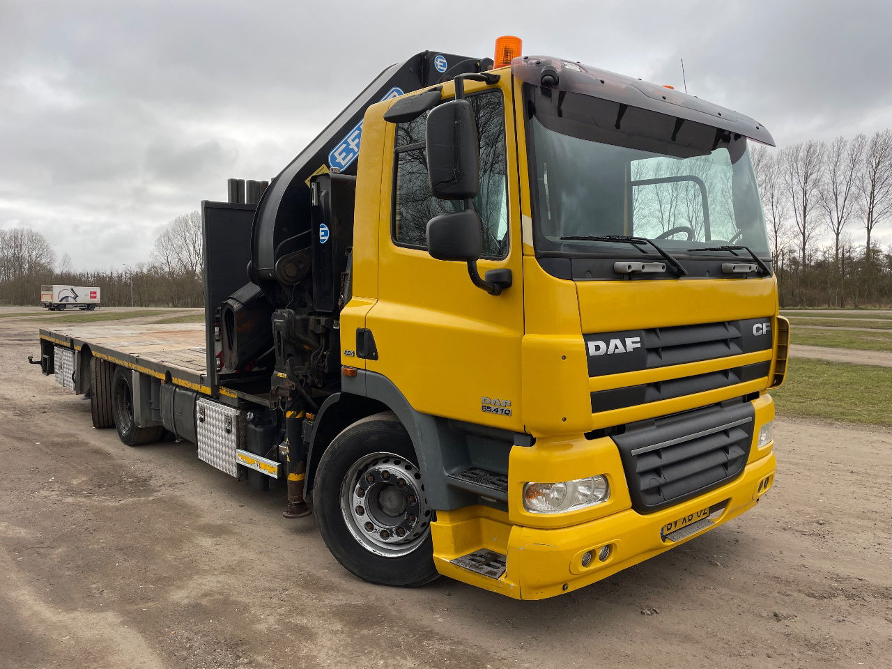 DAF 85.410 Met Effer 470 6s laadkraan ladekran loadercrane crane palfinger hiab fassi - Kraanwagen: afbeelding 5 DAF 85.410 Met Effer 470 6s laadkraan ladekran loadercrane crane palfinger hiab fassi - Kraanwagen: afbeelding 5