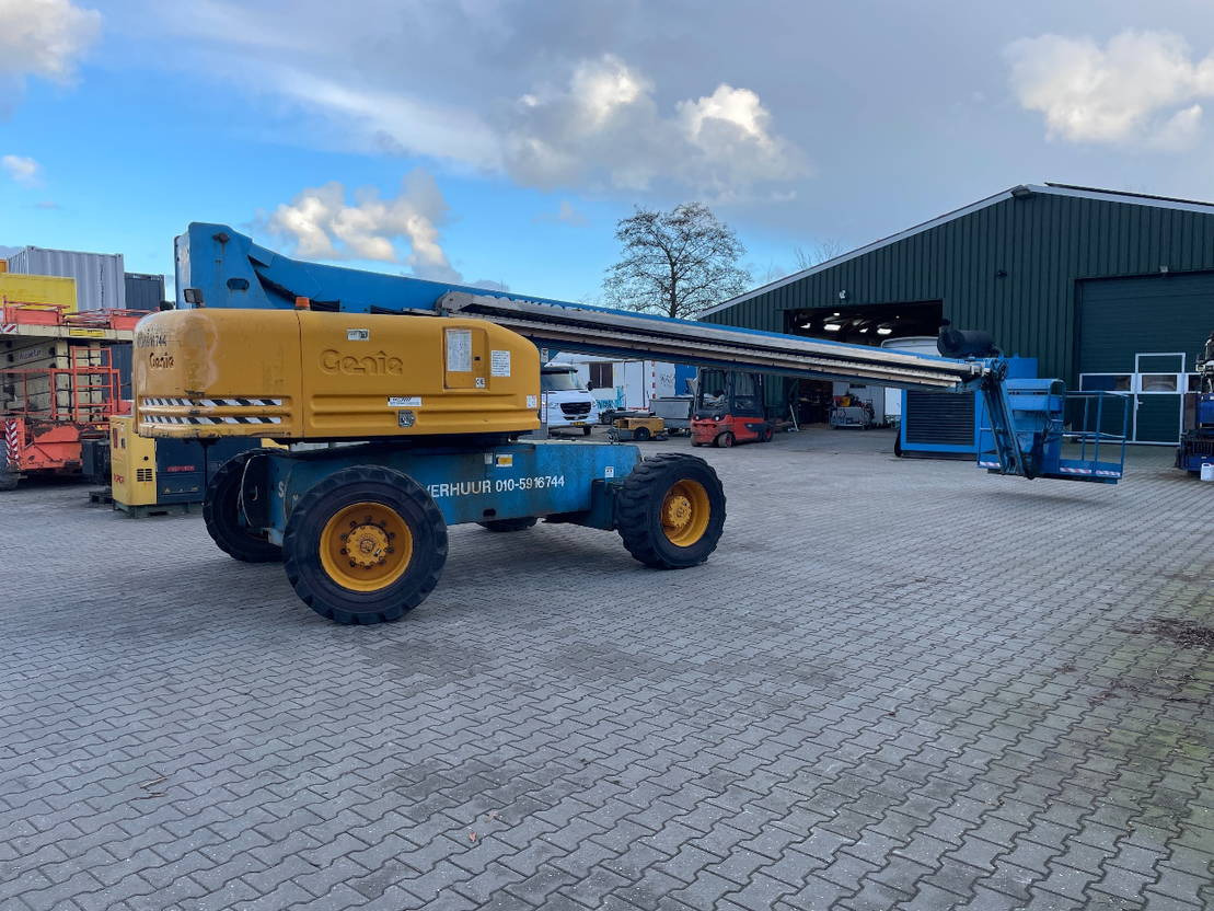 Genie S85 telescopic boomlift hoogwerker  - Telescoophoogwerker: afbeelding 2 Genie S85 telescopic boomlift hoogwerker  - Telescoophoogwerker: afbeelding 2