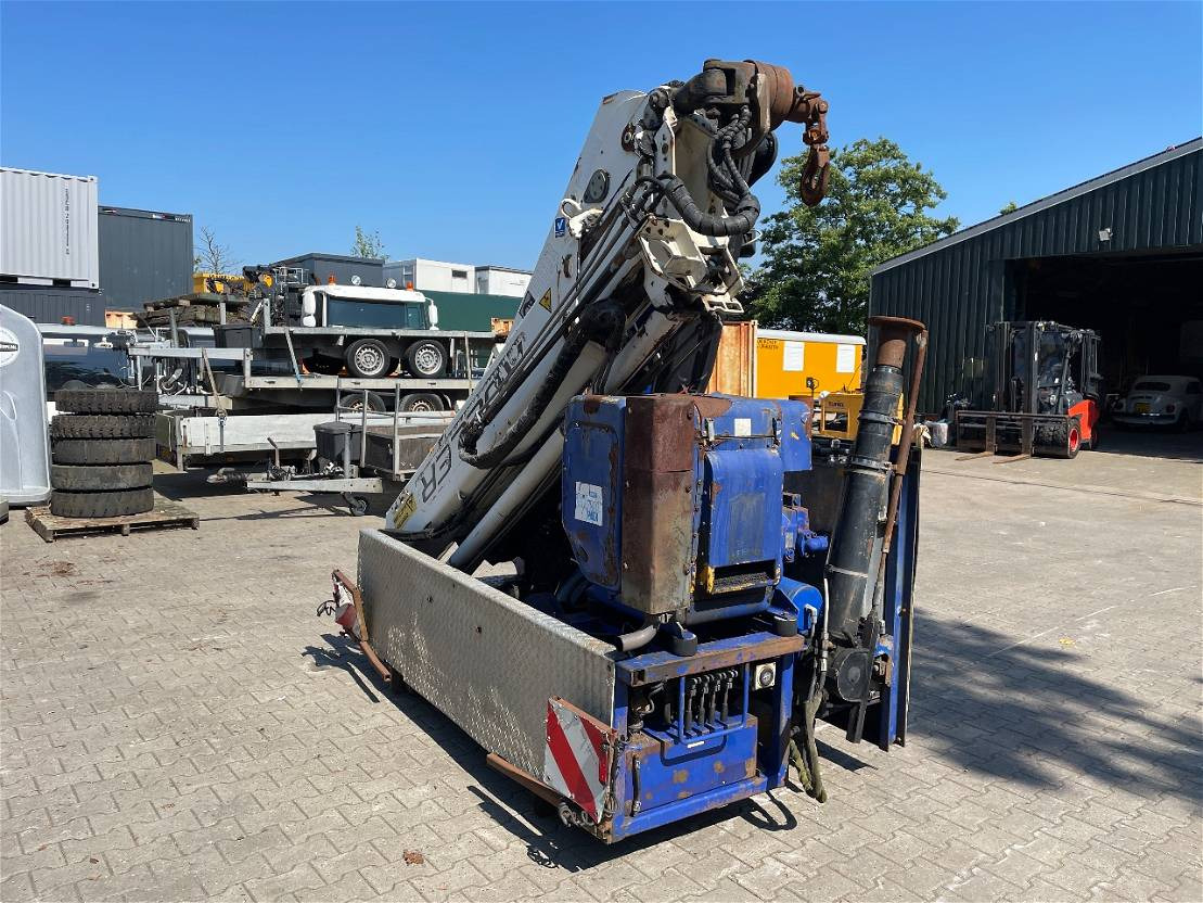 Hiab 288 roller crane with remote  - Autolaadkraan voor Vrachtwagen: afbeelding 4 Hiab 288 roller crane with remote  - Autolaadkraan voor Vrachtwagen: afbeelding 4