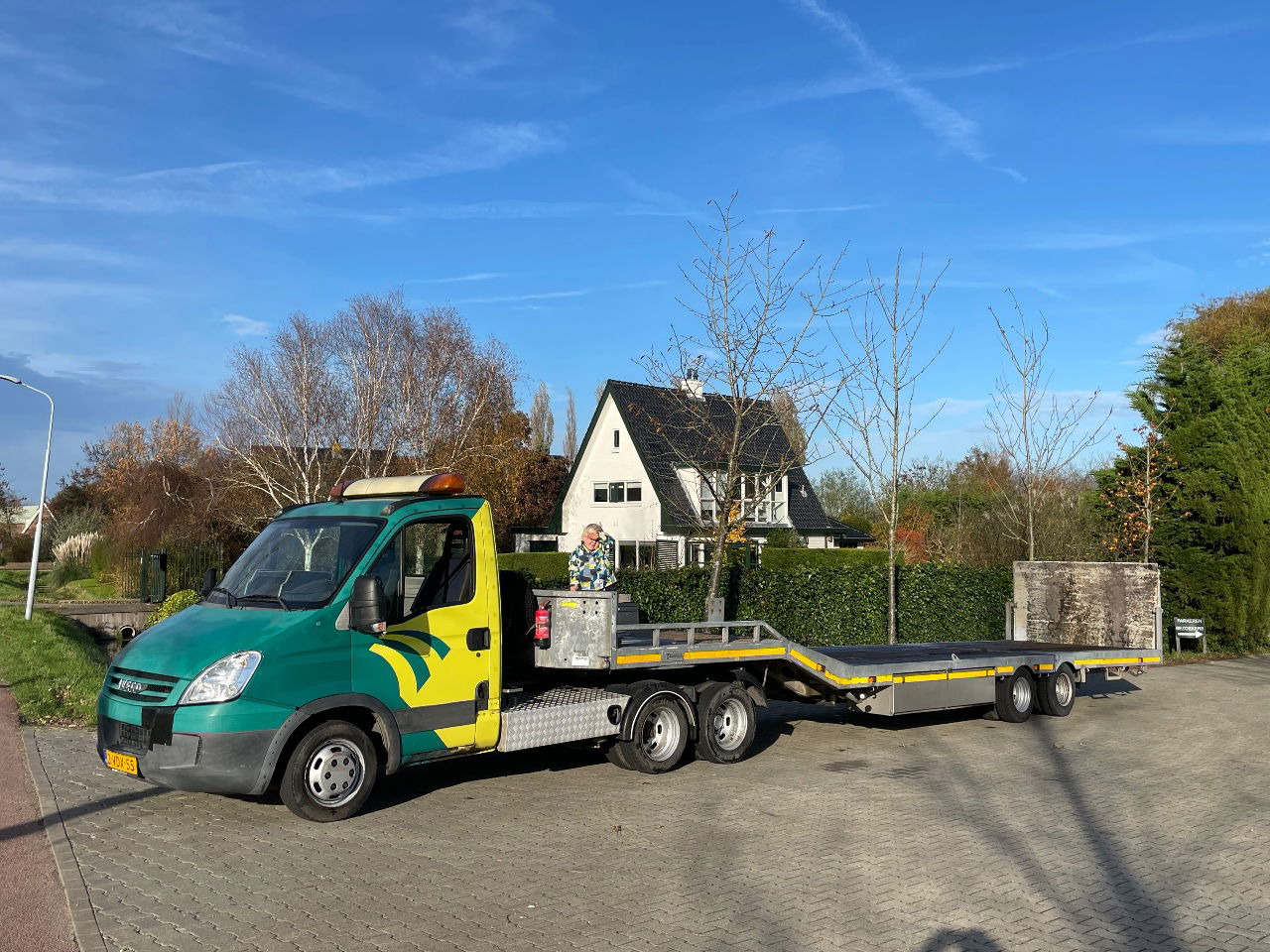 Iveco Daily 35C18 - BE trekker, Autotransport oplegger: afbeelding 4 Iveco Daily 35C18 - BE trekker, Autotransport oplegger: afbeelding 4