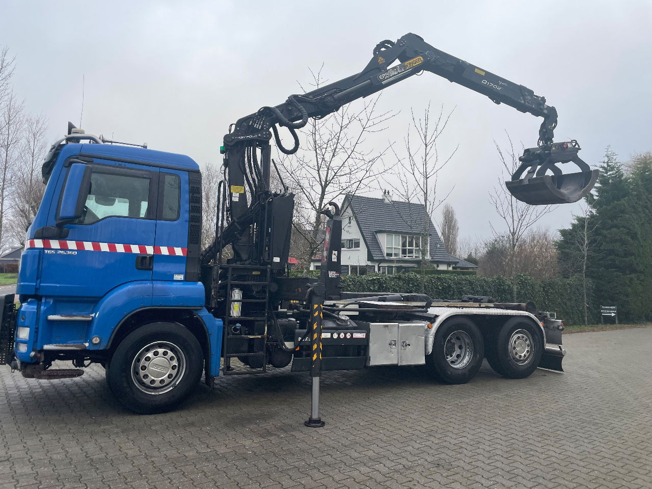 MAN TGS 26.360 with palfinger Z crane, remote controled crane - Containertransporter/ Wissellaadbak vrachtwagen, Kraanwagen: afbeelding 1 MAN TGS 26.360 with palfinger Z crane, remote controled crane - Containertransporter/ Wissellaadbak vrachtwagen, Kraanwagen: afbeelding 1