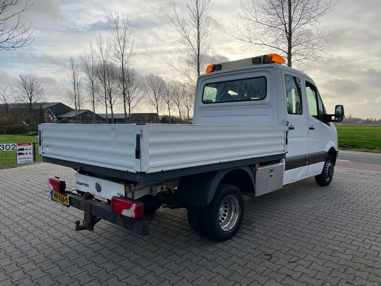 Volkswagen Crafter 46 dubbele cabine - Bestelwagen open laadbak: afbeelding 5 Volkswagen Crafter 46 dubbele cabine - Bestelwagen open laadbak: afbeelding 5