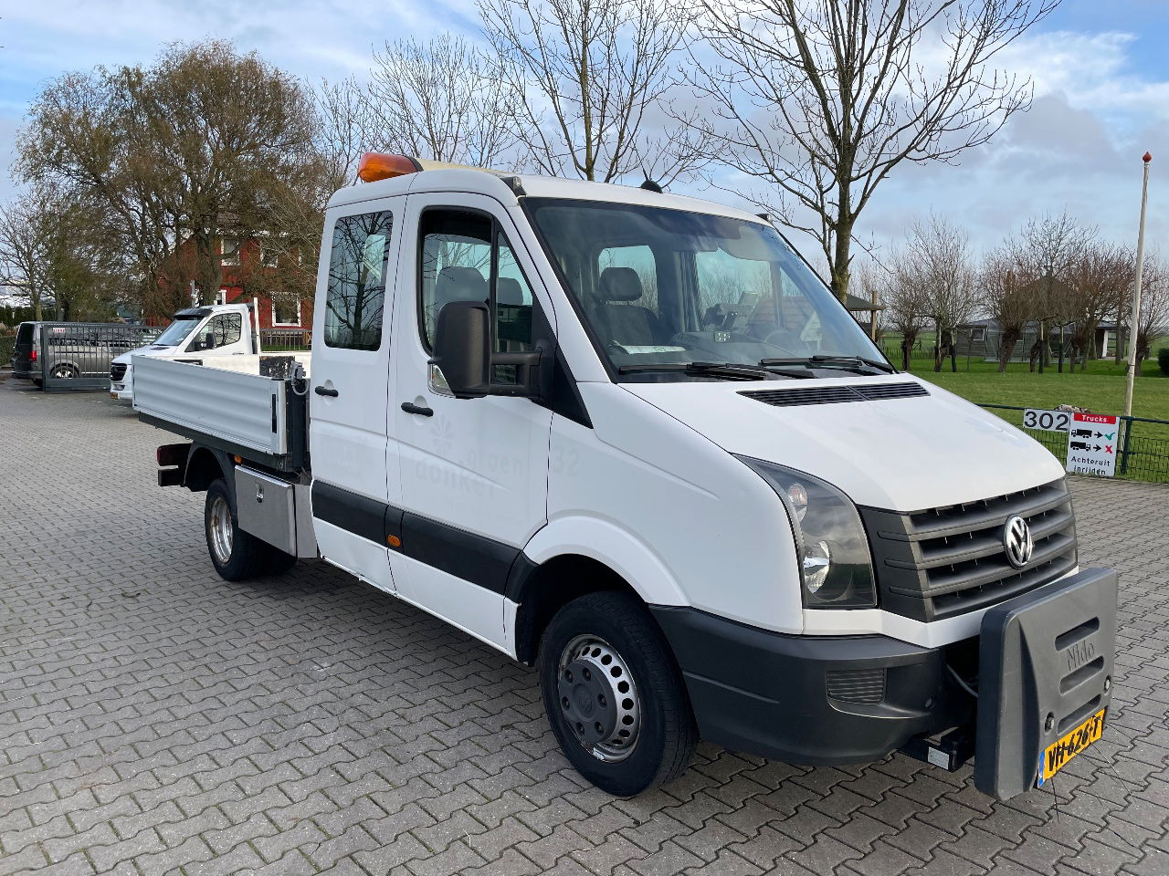 Volkswagen Crafter 46 dubbele cabine - Bestelwagen open laadbak: afbeelding 4 Volkswagen Crafter 46 dubbele cabine - Bestelwagen open laadbak: afbeelding 4