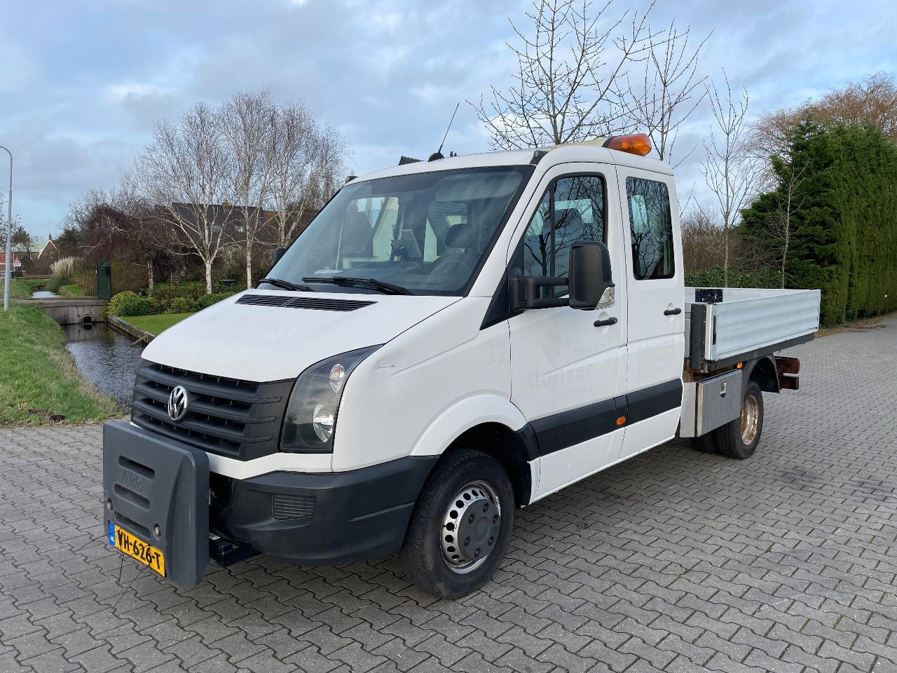 Volkswagen Crafter 46 dubbele cabine - Bestelwagen open laadbak: afbeelding 1 Volkswagen Crafter 46 dubbele cabine - Bestelwagen open laadbak: afbeelding 1