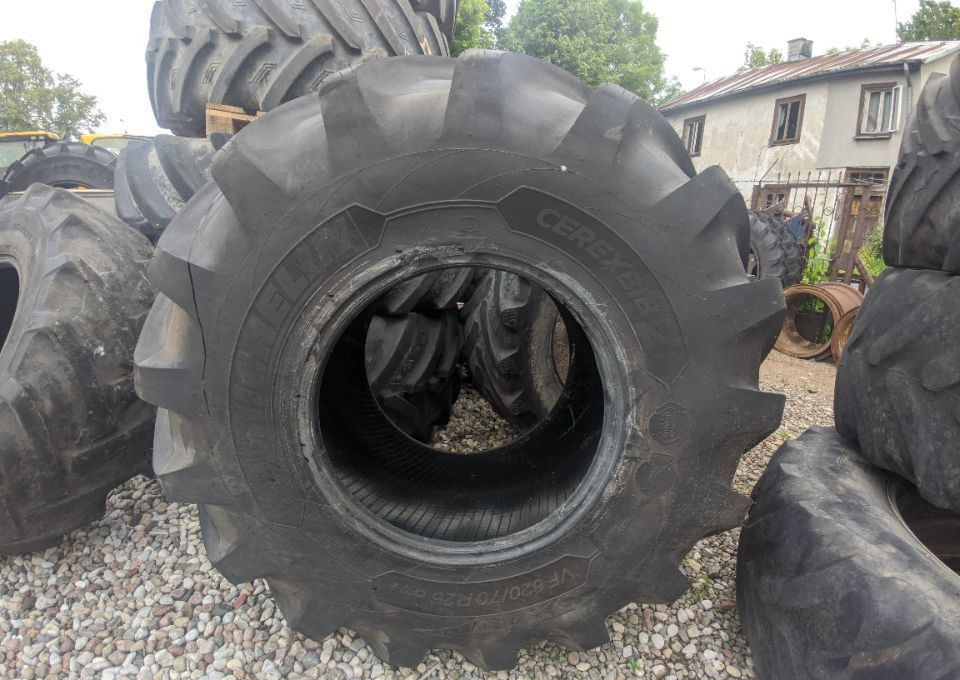 MICHELIN Cerexbib 2 VF 620/70 R 26 - Band: afbeelding 1 MICHELIN Cerexbib 2 VF 620/70 R 26 - Band: afbeelding 1