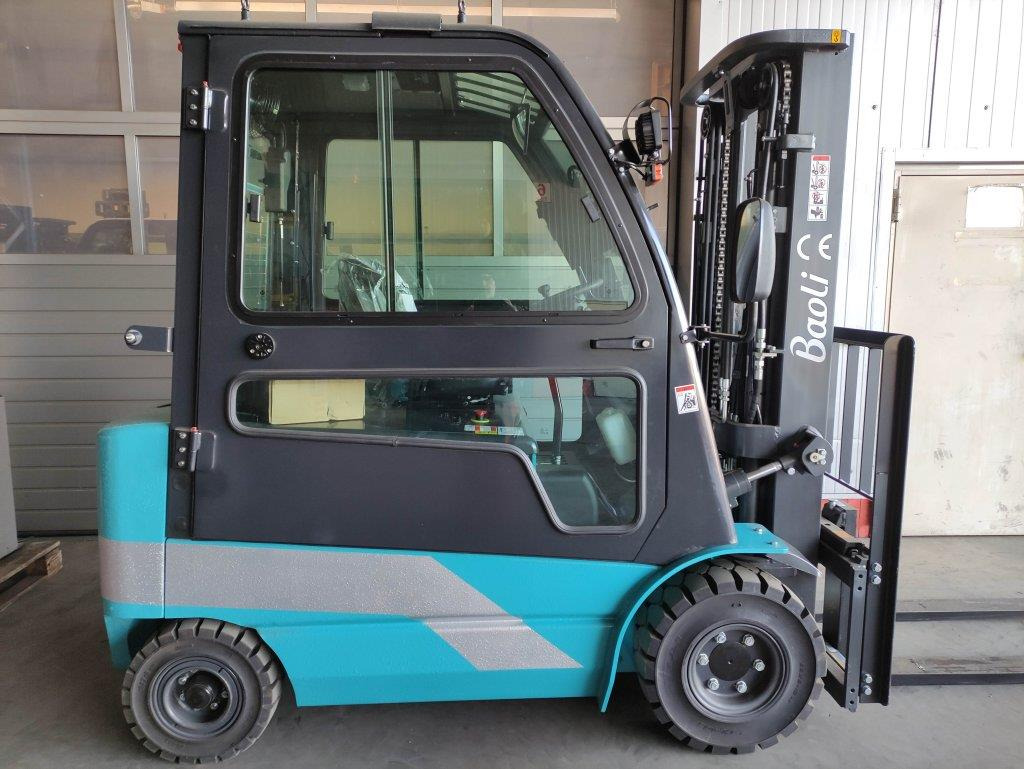 Baoli KBE30 - Elektrische heftruck: afbeelding 2 Baoli KBE30 - Elektrische heftruck: afbeelding 2