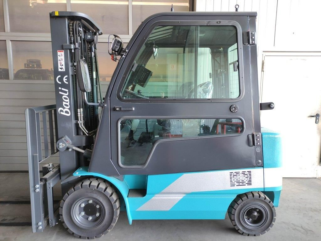 Baoli KBE30 - Elektrische heftruck: afbeelding 1 Baoli KBE30 - Elektrische heftruck: afbeelding 1