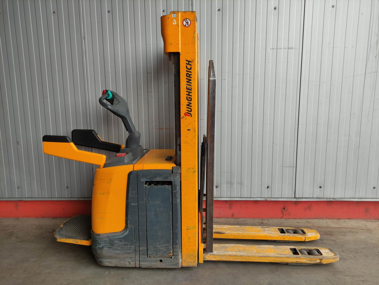 Jungheinrich ERC 214 Z - Stapelaar: afbeelding 2 Jungheinrich ERC 214 Z - Stapelaar: afbeelding 2