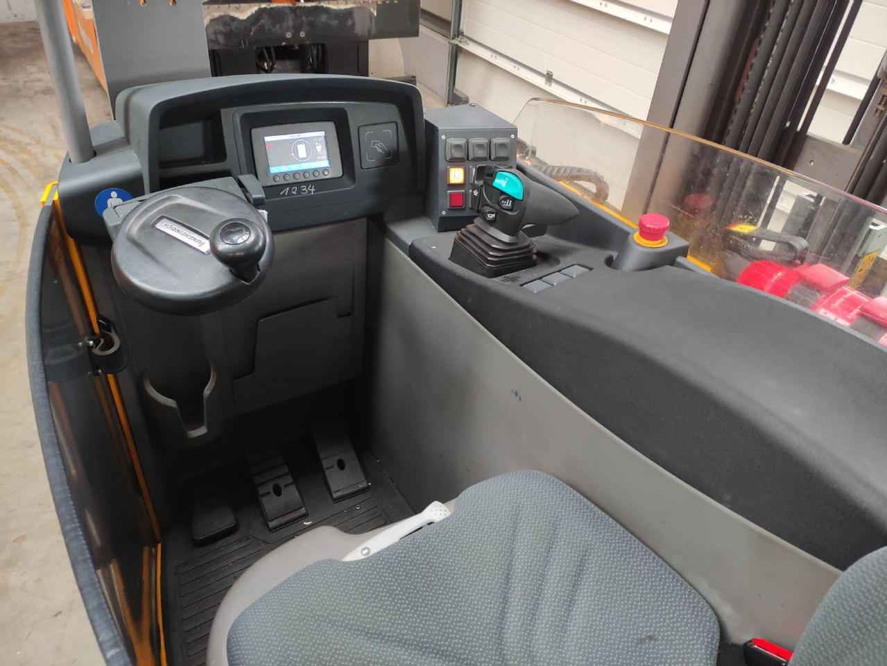Jungheinrich ETV 216 - Reach truck: afbeelding 5 Jungheinrich ETV 216 - Reach truck: afbeelding 5