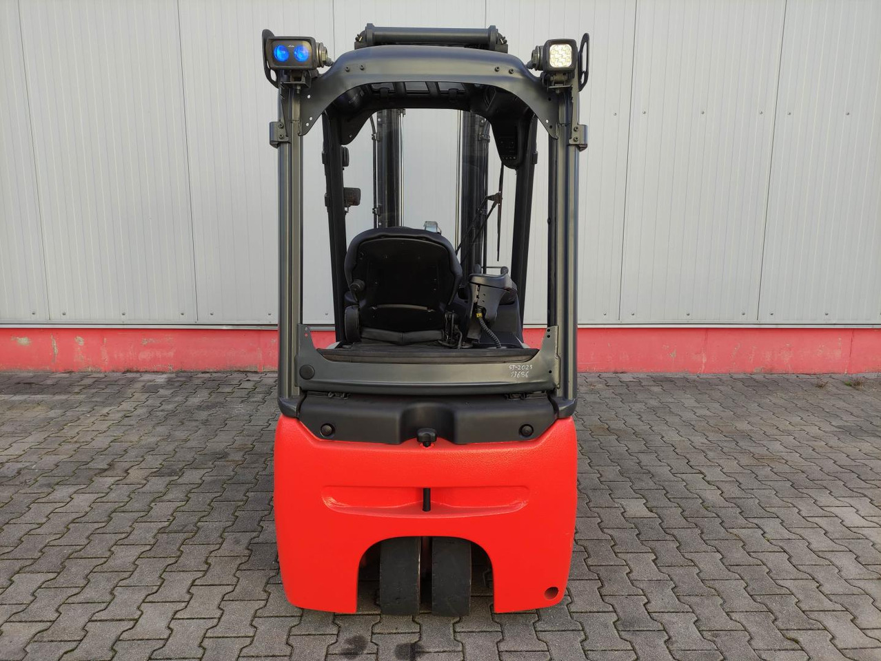 Linde E18-02-386 (LACK NEU) - Elektrische heftruck: afbeelding 4 Linde E18-02-386 (LACK NEU) - Elektrische heftruck: afbeelding 4