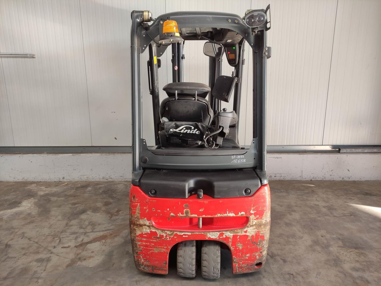 Linde E18L-02-386 - Elektrische heftruck: afbeelding 4 Linde E18L-02-386 - Elektrische heftruck: afbeelding 4