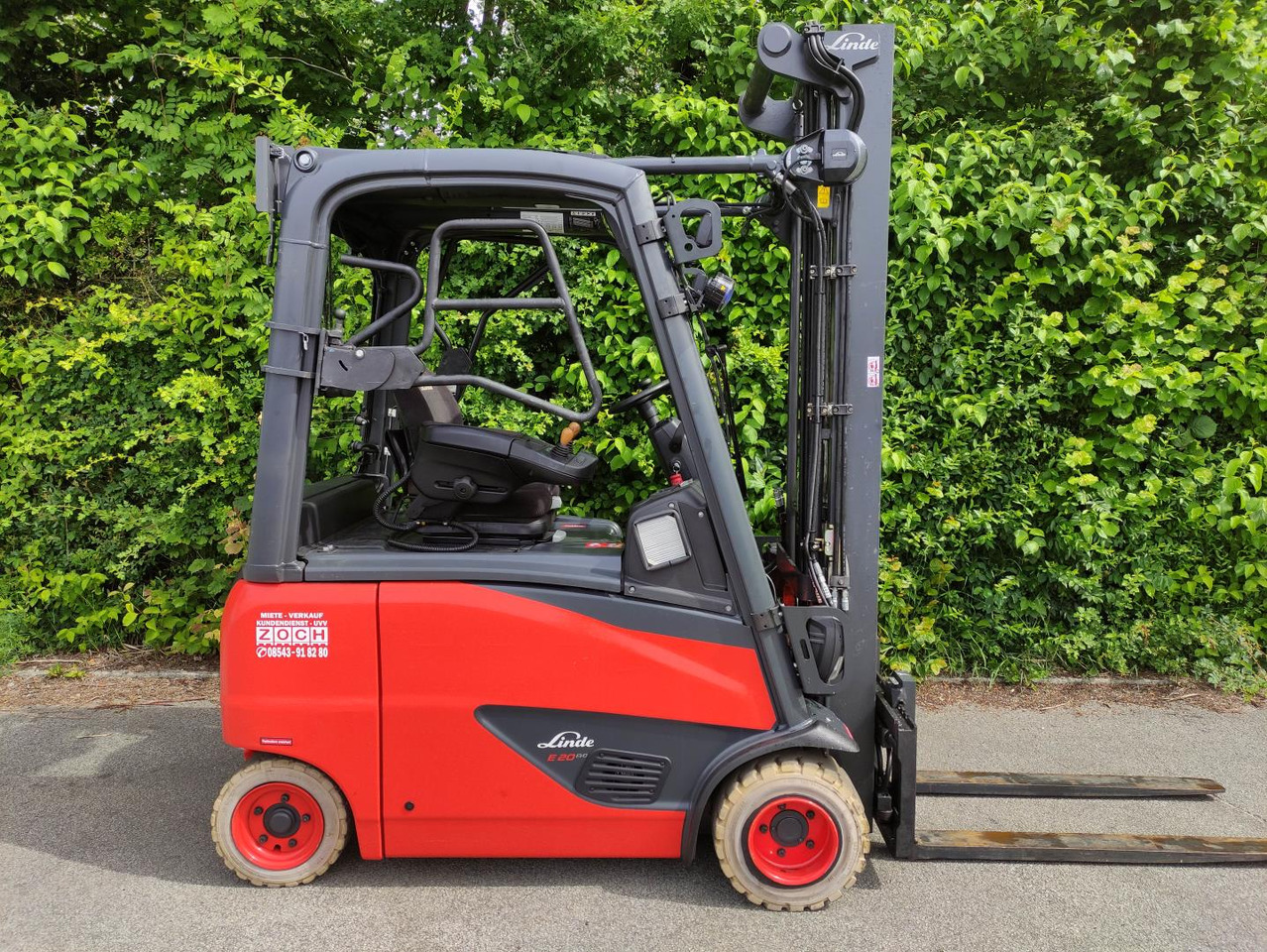 Linde E20PH-02-386-EVO - Elektrische heftruck: afbeelding 2 Linde E20PH-02-386-EVO - Elektrische heftruck: afbeelding 2