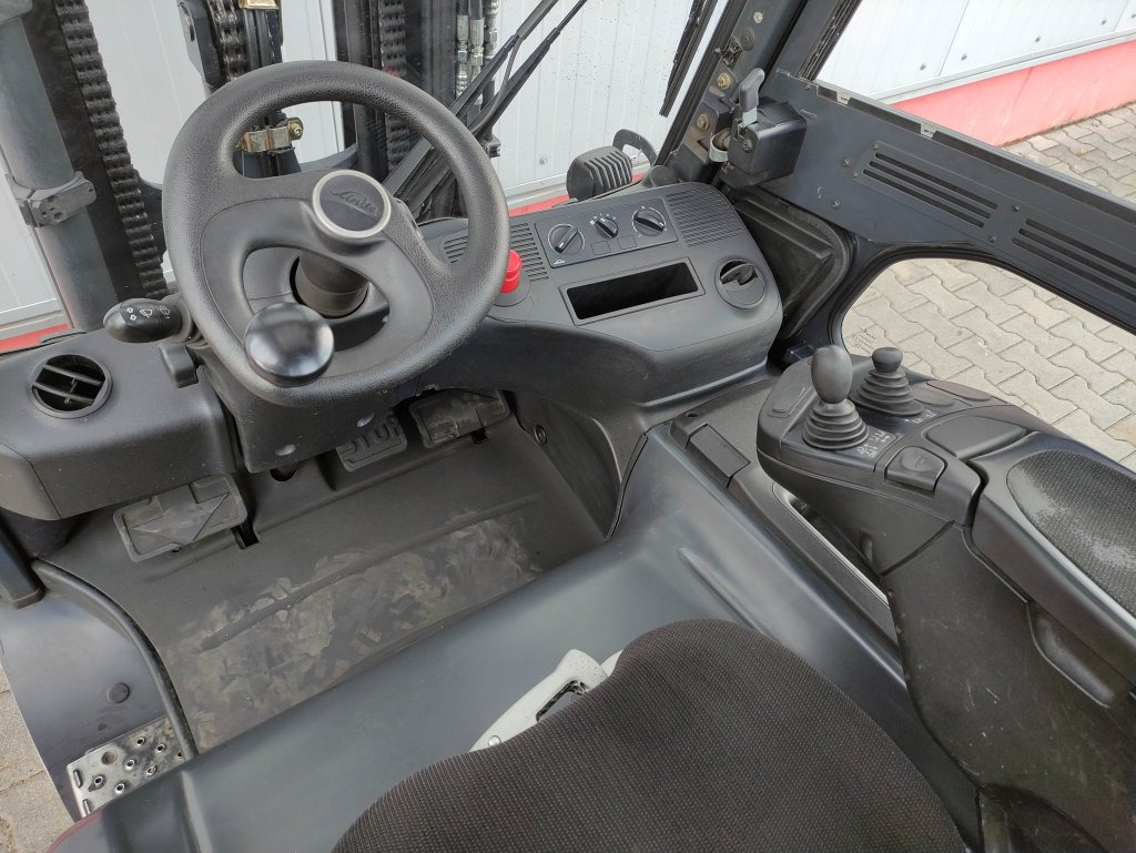 Linde E30L-01-387 - Elektrische heftruck: afbeelding 5 Linde E30L-01-387 - Elektrische heftruck: afbeelding 5