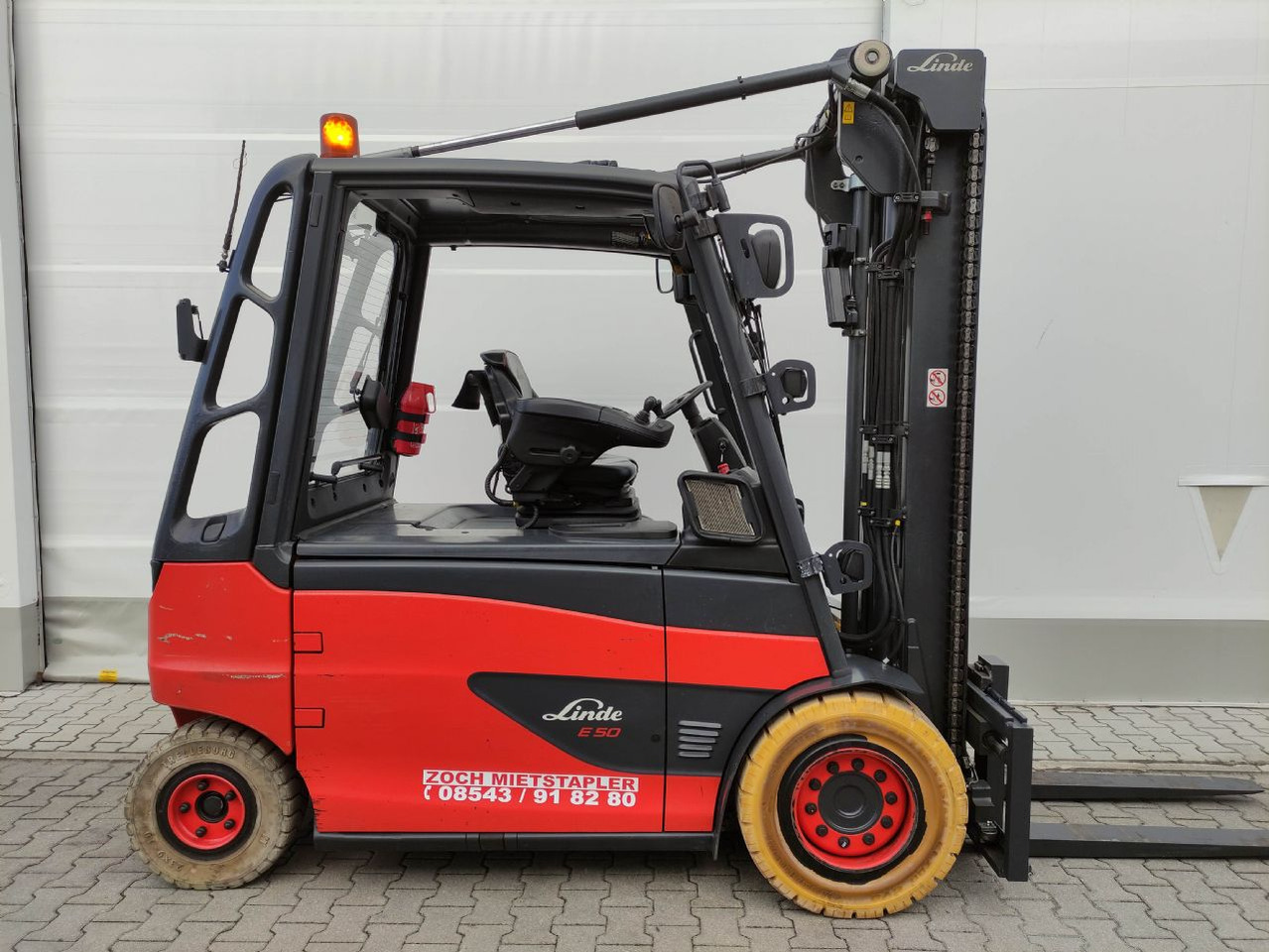 Linde E50HL-01-388 - Elektrische heftruck: afbeelding 2 Linde E50HL-01-388 - Elektrische heftruck: afbeelding 2