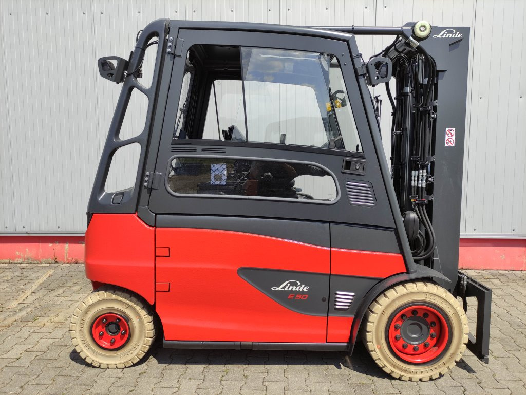Linde E50HL-01-388 - Elektrische heftruck: afbeelding 2 Linde E50HL-01-388 - Elektrische heftruck: afbeelding 2