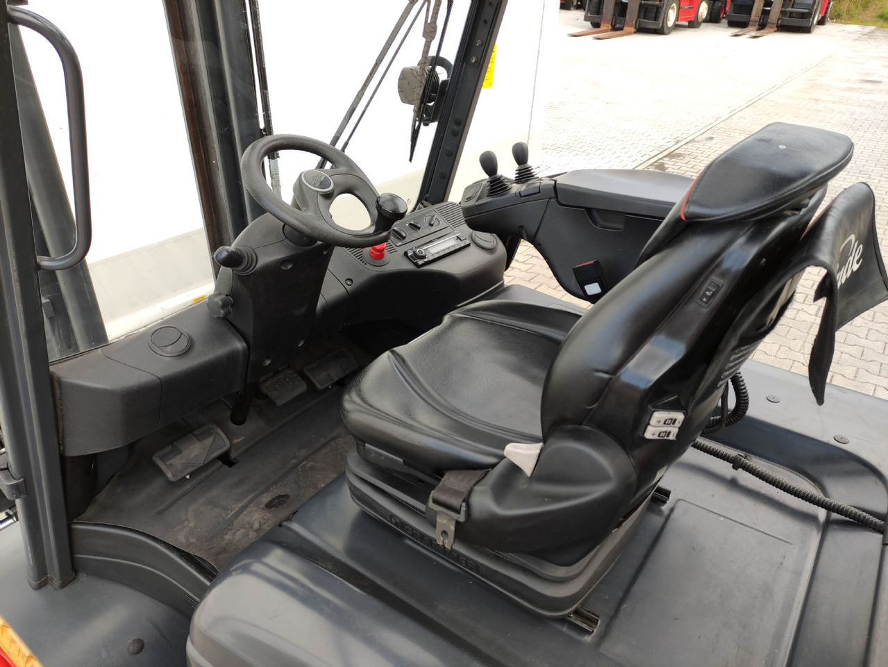 Linde E50HL-01-388 - Elektrische heftruck: afbeelding 5 Linde E50HL-01-388 - Elektrische heftruck: afbeelding 5