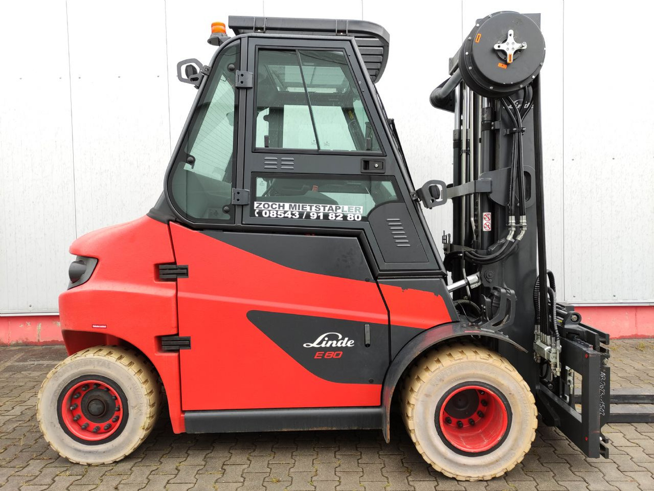 Linde E80-01-127 - Elektrische heftruck: afbeelding 2 Linde E80-01-127 - Elektrische heftruck: afbeelding 2