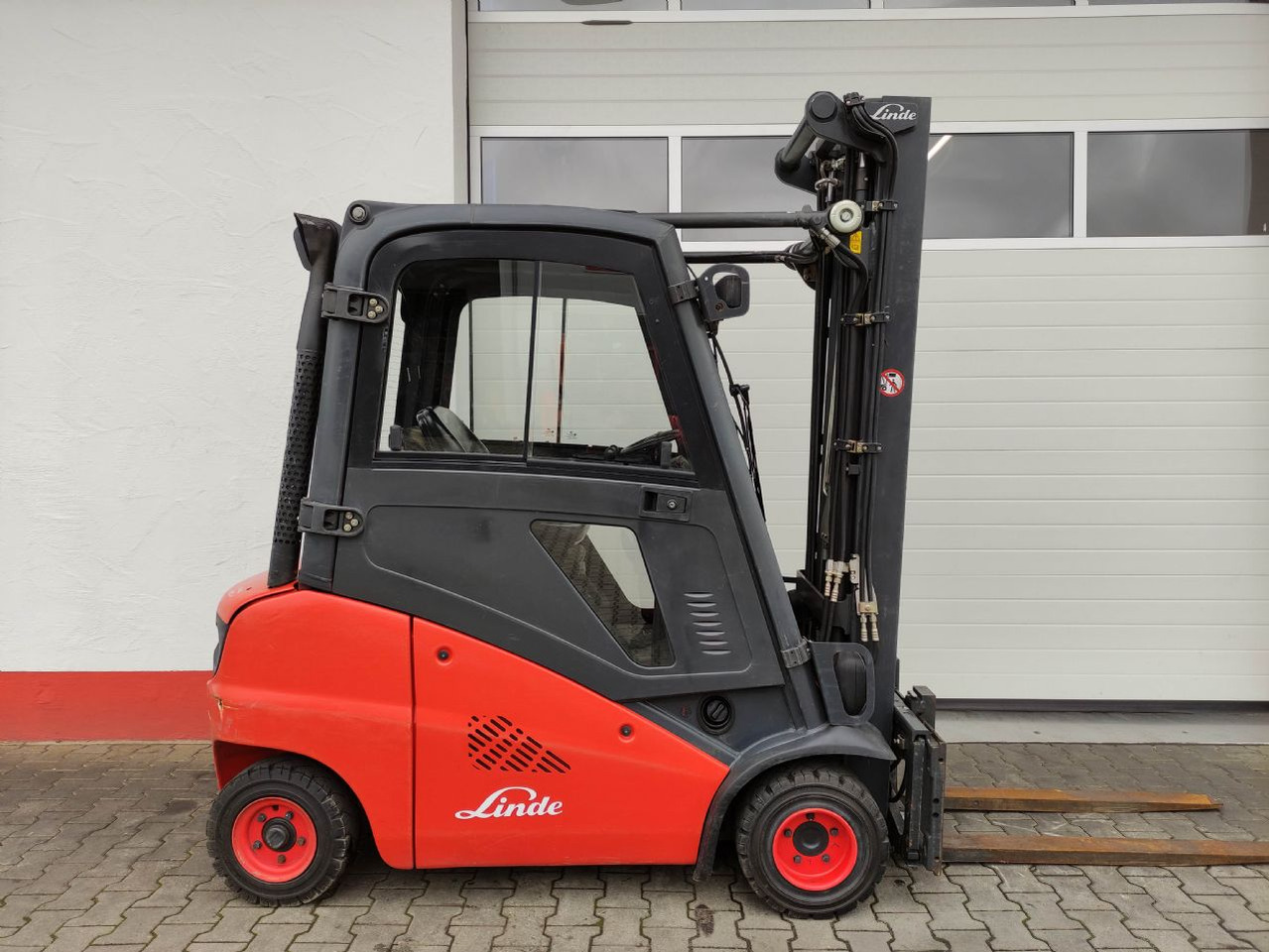 Linde H20D-01-391 - Diesel heftruck: afbeelding 2 Linde H20D-01-391 - Diesel heftruck: afbeelding 2