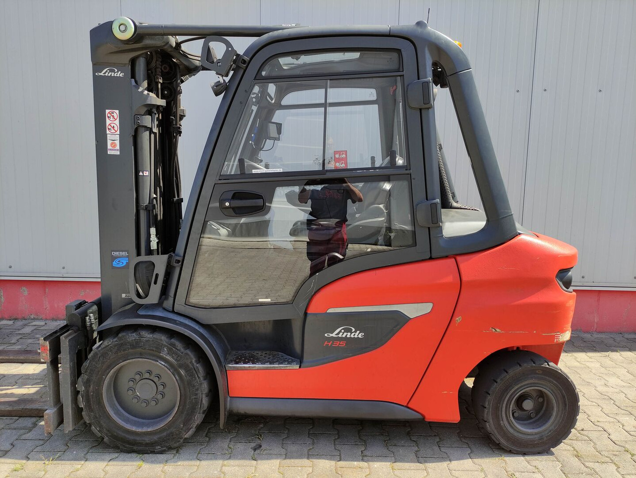 Linde H35D-01-1202 - Diesel heftruck: afbeelding 1 Linde H35D-01-1202 - Diesel heftruck: afbeelding 1