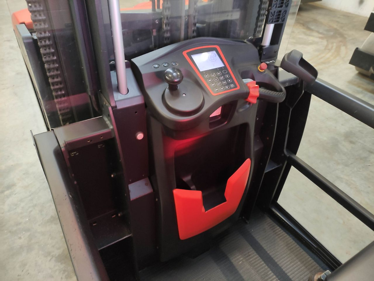 Linde V Modular - Orderverzameltruck: afbeelding 5 Linde V Modular - Orderverzameltruck: afbeelding 5