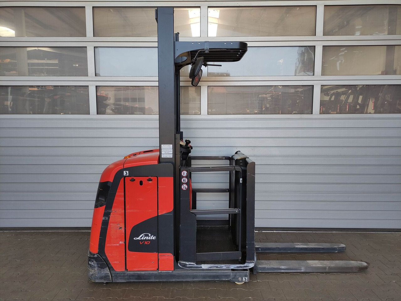 Linde V10-02 - Orderverzameltruck: afbeelding 1 Linde V10-02 - Orderverzameltruck: afbeelding 1