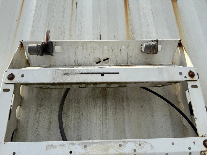 Krone KRONE SD TAUTLINER, 3 AXLE, STAR SLIDING ROOF, NL TRAILER. - Schuifzeiloplegger: afbeelding 5 Krone KRONE SD TAUTLINER, 3 AXLE, STAR SLIDING ROOF, NL TRAILER. - Schuifzeiloplegger: afbeelding 5