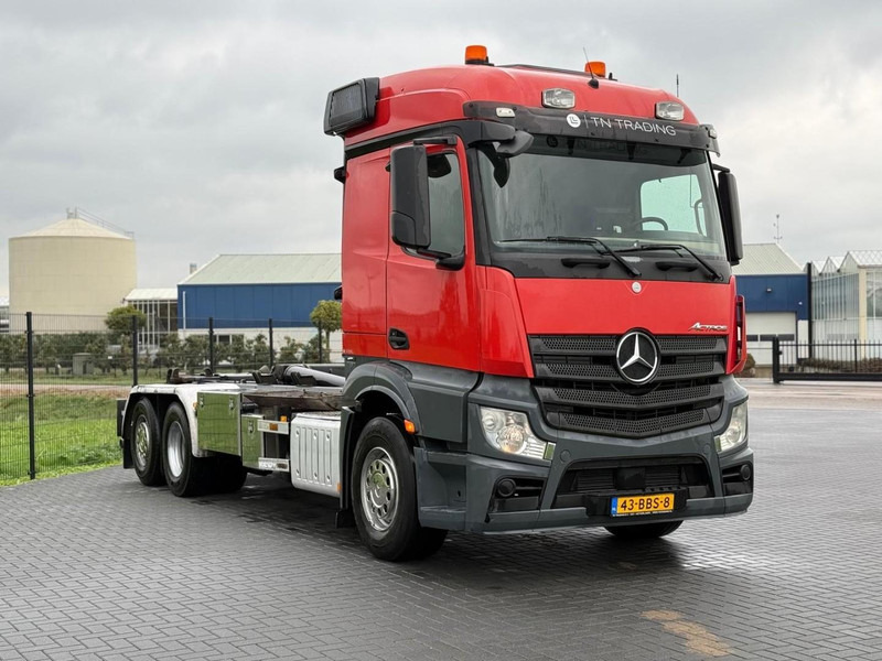 Mercedes-Benz ACTROS HAAKARM SYSTEEM, GOEDE STAAT, OMVORMER, 616.802 KM. - Haakarmsysteem vrachtwagen: afbeelding 1 Mercedes-Benz ACTROS HAAKARM SYSTEEM, GOEDE STAAT, OMVORMER, 616.802 KM. - Haakarmsysteem vrachtwagen: afbeelding 1