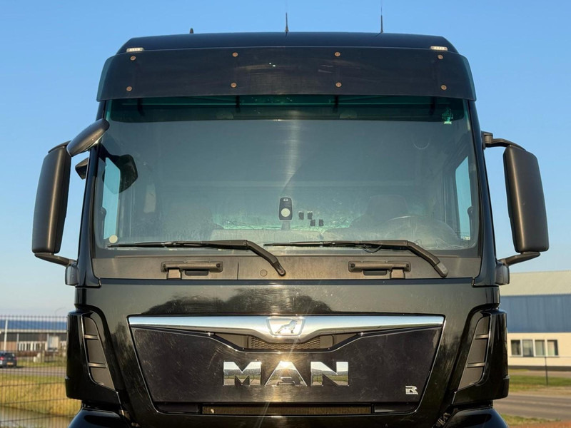 MAN TGX 18.440 NL TRUCK, ALCOA WHEELS, 2X TANK. - Trekker: afbeelding 4 MAN TGX 18.440 NL TRUCK, ALCOA WHEELS, 2X TANK. - Trekker: afbeelding 4