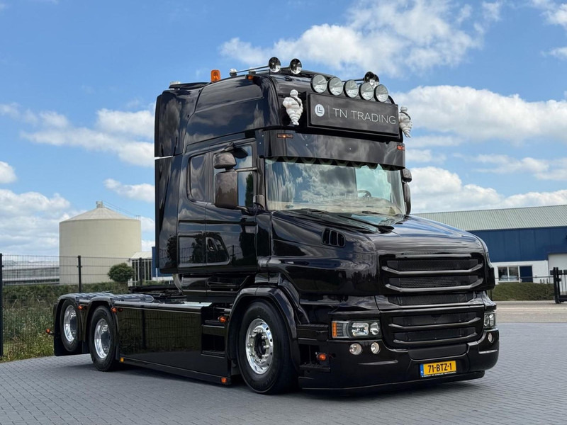 Scania R 580 LB 6X2 HNB TORPEDO, NIEUW STAAT, VOL OPTIES, SHOW TRUCK, VOL!! - Trekker: afbeelding 1 Scania R 580 LB 6X2 HNB TORPEDO, NIEUW STAAT, VOL OPTIES, SHOW TRUCK, VOL!! - Trekker: afbeelding 1