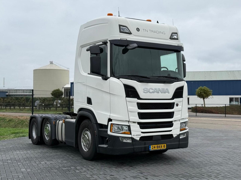 Scania R450 RETARDER, TWEE TANKS, GESTUURDE VOORLOPER, TOP! - Trekker: afbeelding 1 Scania R450 RETARDER, TWEE TANKS, GESTUURDE VOORLOPER, TOP! - Trekker: afbeelding 1
