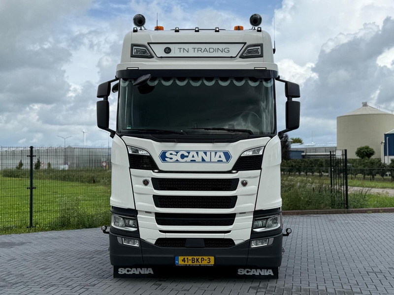 Scania R450 VOL LUCHT, SMART TACHO 2, ALCOA, RETARDER, LEER, VOL VOL! - Trekker: afbeelding 2 Scania R450 VOL LUCHT, SMART TACHO 2, ALCOA, RETARDER, LEER, VOL VOL! - Trekker: afbeelding 2