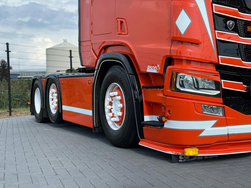 Scania R500 SHOWTRUCK, VOLLUCHT, PTO/HYDRAULIEK, RETARDER, 6X2/4. - Trekker: afbeelding 5 Scania R500 SHOWTRUCK, VOLLUCHT, PTO/HYDRAULIEK, RETARDER, 6X2/4. - Trekker: afbeelding 5