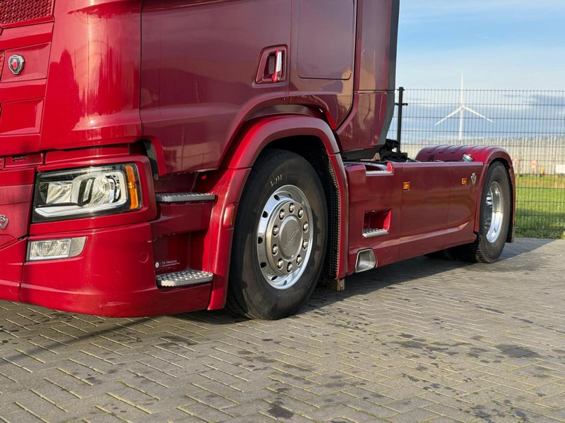 Scania R580 V8 NGS 2 TANKS, RETARDER, LEDER, ALU, VOLLUCHT, SMART V2, PARK COOL. - Trekker: afbeelding 2 Scania R580 V8 NGS 2 TANKS, RETARDER, LEDER, ALU, VOLLUCHT, SMART V2, PARK COOL. - Trekker: afbeelding 2