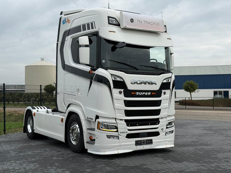 Scania S520 V8 NGS FULL SPOILER, PARK COOLER, FULL AIR, RETARDER, 6 BALLOONS. - Trekker: afbeelding 1 Scania S520 V8 NGS FULL SPOILER, PARK COOLER, FULL AIR, RETARDER, 6 BALLOONS. - Trekker: afbeelding 1