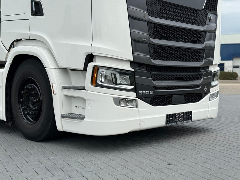 Scania S590 V8 NGS FULL AIR, PARK COOL, RETARDER, 2 TANKS. - Trekker: afbeelding 3 Scania S590 V8 NGS FULL AIR, PARK COOL, RETARDER, 2 TANKS. - Trekker: afbeelding 3