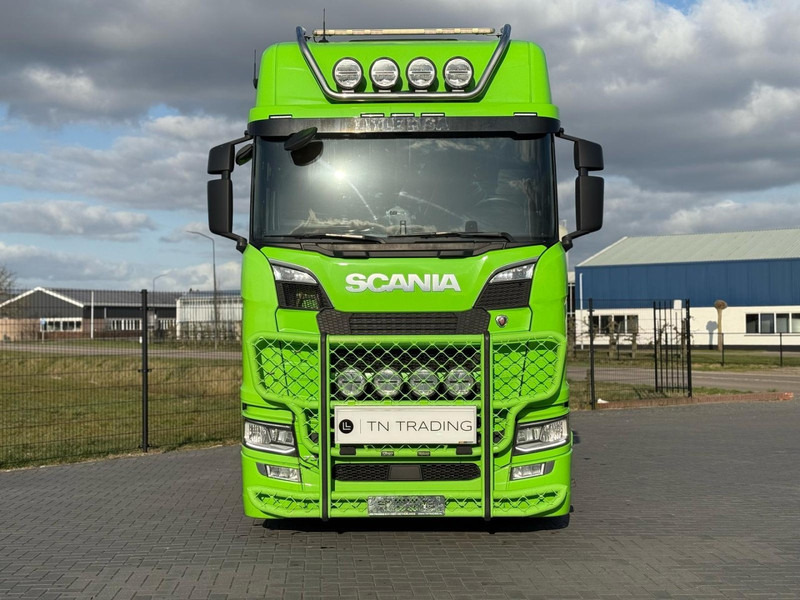 Scania S730 6X4, ADR, VOLLUCHT, RETARDER, LEDER. - Trekker: afbeelding 3 Scania S730 6X4, ADR, VOLLUCHT, RETARDER, LEDER. - Trekker: afbeelding 3