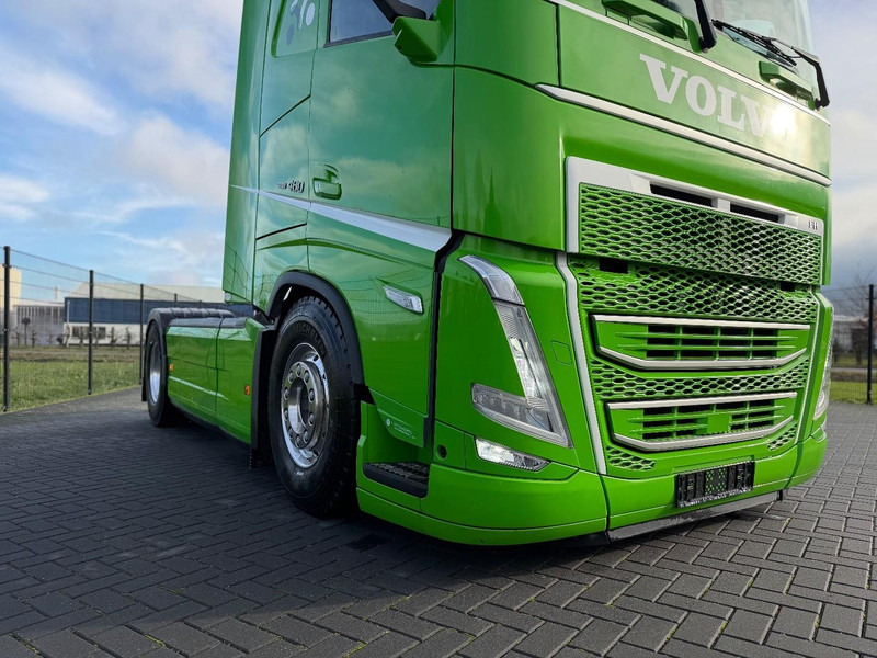 Volvo FH 13.460 VOLLUCHT, PTO/HYDRAULIEK, ALCOAS, VOLSPOILER, LED. - Trekker: afbeelding 2 Volvo FH 13.460 VOLLUCHT, PTO/HYDRAULIEK, ALCOAS, VOLSPOILER, LED. - Trekker: afbeelding 2
