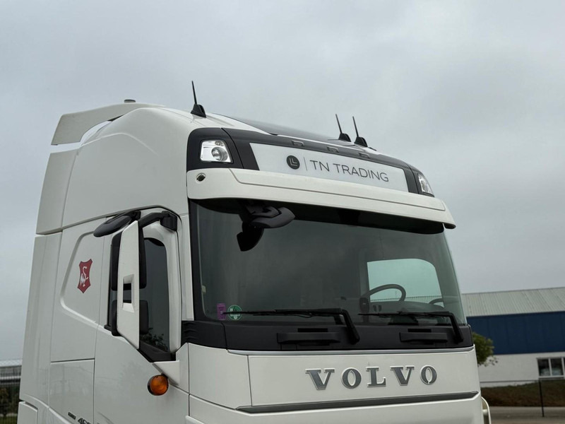 Volvo FH 13.460XL Turbocompound, leer, vollucht, 2 tanks, dubbel glas, vol spoiler. - Trekker: afbeelding 2 Volvo FH 13.460XL Turbocompound, leer, vollucht, 2 tanks, dubbel glas, vol spoiler. - Trekker: afbeelding 2