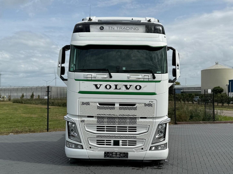 Volvo FH 13.500 VOLLUCHT, RETARDER, LEER, 2 TANKS, TOP AUTO. - Trekker: afbeelding 3 Volvo FH 13.500 VOLLUCHT, RETARDER, LEER, 2 TANKS, TOP AUTO. - Trekker: afbeelding 3