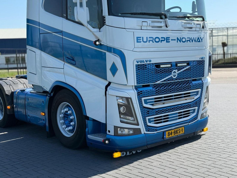 Volvo FH 16.750 FULL AIR, LEATHER, SHOW, TOP CONDITION, XL CABINE. - Trekker: afbeelding 5 Volvo FH 16.750 FULL AIR, LEATHER, SHOW, TOP CONDITION, XL CABINE. - Trekker: afbeelding 5
