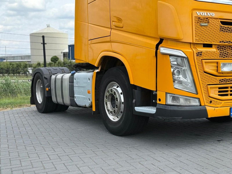 Volvo FH HYDRAULIEK, ALCOA, NL AUTO, APK 05-2026. - Trekker: afbeelding 2 Volvo FH HYDRAULIEK, ALCOA, NL AUTO, APK 05-2026. - Trekker: afbeelding 2