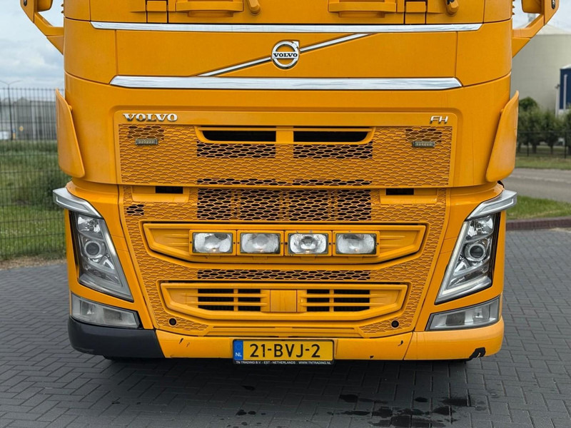 Volvo FH HYDRAULIEK, ALCOA, NL AUTO, APK 05-2026. - Trekker: afbeelding 4 Volvo FH HYDRAULIEK, ALCOA, NL AUTO, APK 05-2026. - Trekker: afbeelding 4