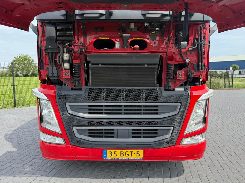 Volvo FH13.420 ADR, SMART TACHO 2, NL TRUCK, ALCOA, STEEL/AIR, PERFECT CONDITION, 2X TANK. - Trekker: afbeelding 5 Volvo FH13.420 ADR, SMART TACHO 2, NL TRUCK, ALCOA, STEEL/AIR, PERFECT CONDITION, 2X TANK. - Trekker: afbeelding 5