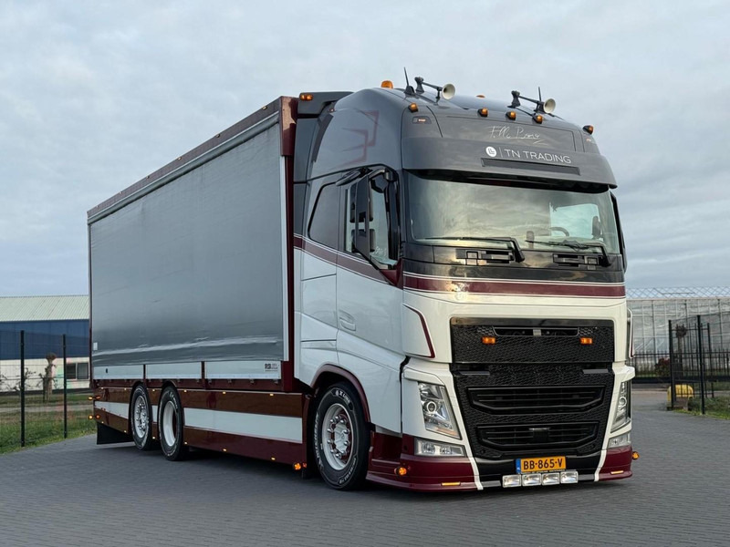 Volvo FH 13.500XL SHOW TRUCK, SPECIAL INTERIOR, TOP STAAT, VOLLUCHT, LAGE KM. - Bakwagen: afbeelding 1 Volvo FH 13.500XL SHOW TRUCK, SPECIAL INTERIOR, TOP STAAT, VOLLUCHT, LAGE KM. - Bakwagen: afbeelding 1