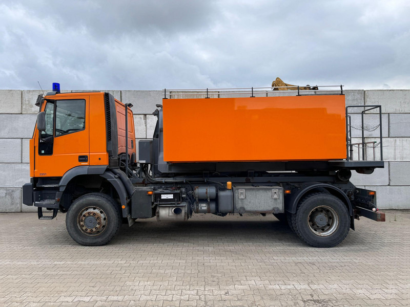 Iveco Eurotrakker 310 4x4 - Brandweerwagen: afbeelding 1 Iveco Eurotrakker 310 4x4 - Brandweerwagen: afbeelding 1